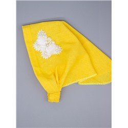 Косынка для девочки на резинке, сбоку белая бабочка с бусинами, желтый