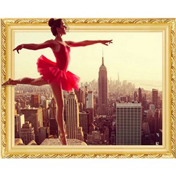 Балерина над городом